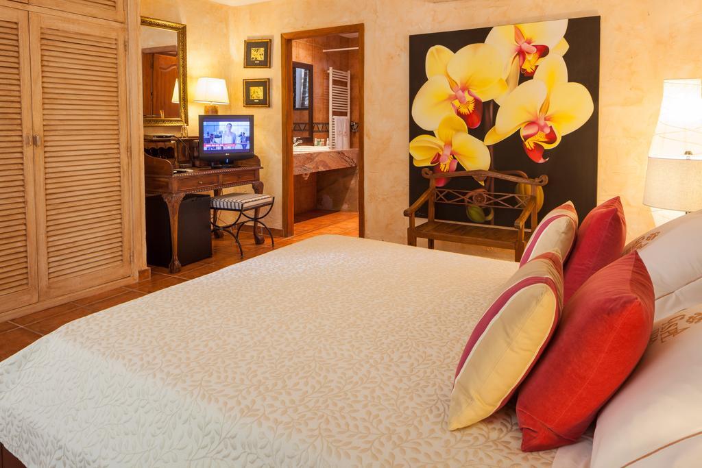 Hotel Rural Cas Pla (Adults Only) Sant Miquel De Balansat Exterior photo