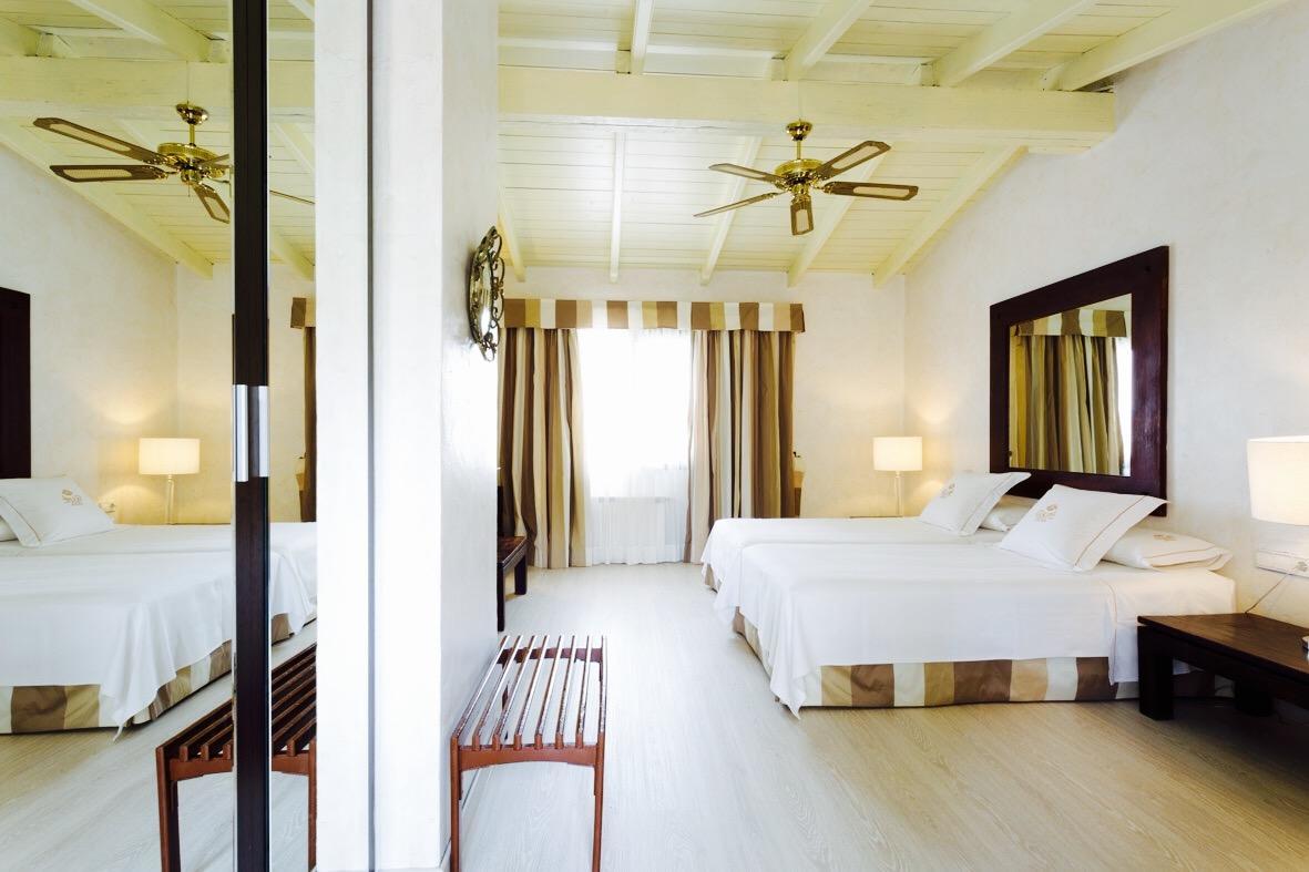Hotel Rural Cas Pla (Adults Only) Sant Miquel De Balansat Exterior photo