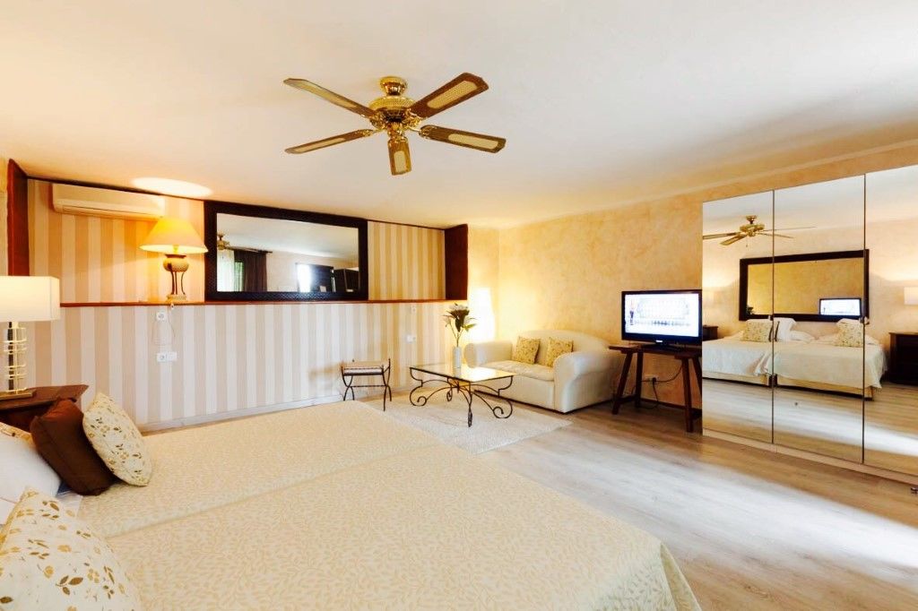 Hotel Rural Cas Pla (Adults Only) Sant Miquel De Balansat Exterior photo