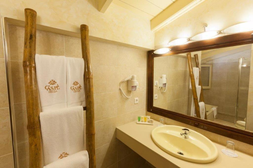 Hotel Rural Cas Pla (Adults Only) Sant Miquel De Balansat Exterior photo
